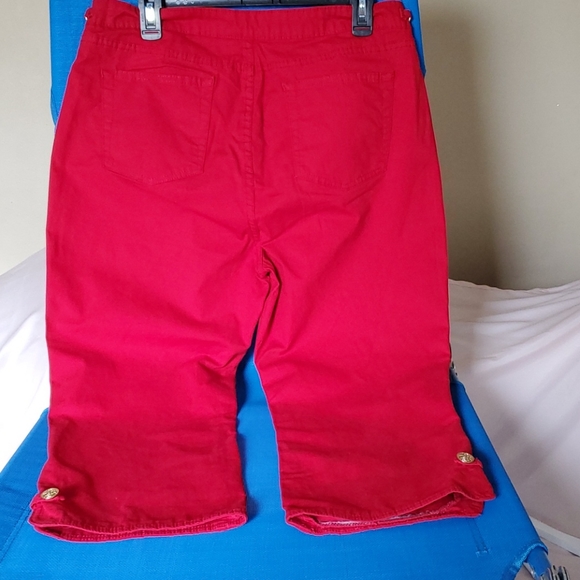 Capris - Picture 2 of 2